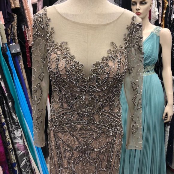 🚨🚨ATTN MOB/MOG🚨🚨Long sleeve Embellished Gown - Picture 2 of 5